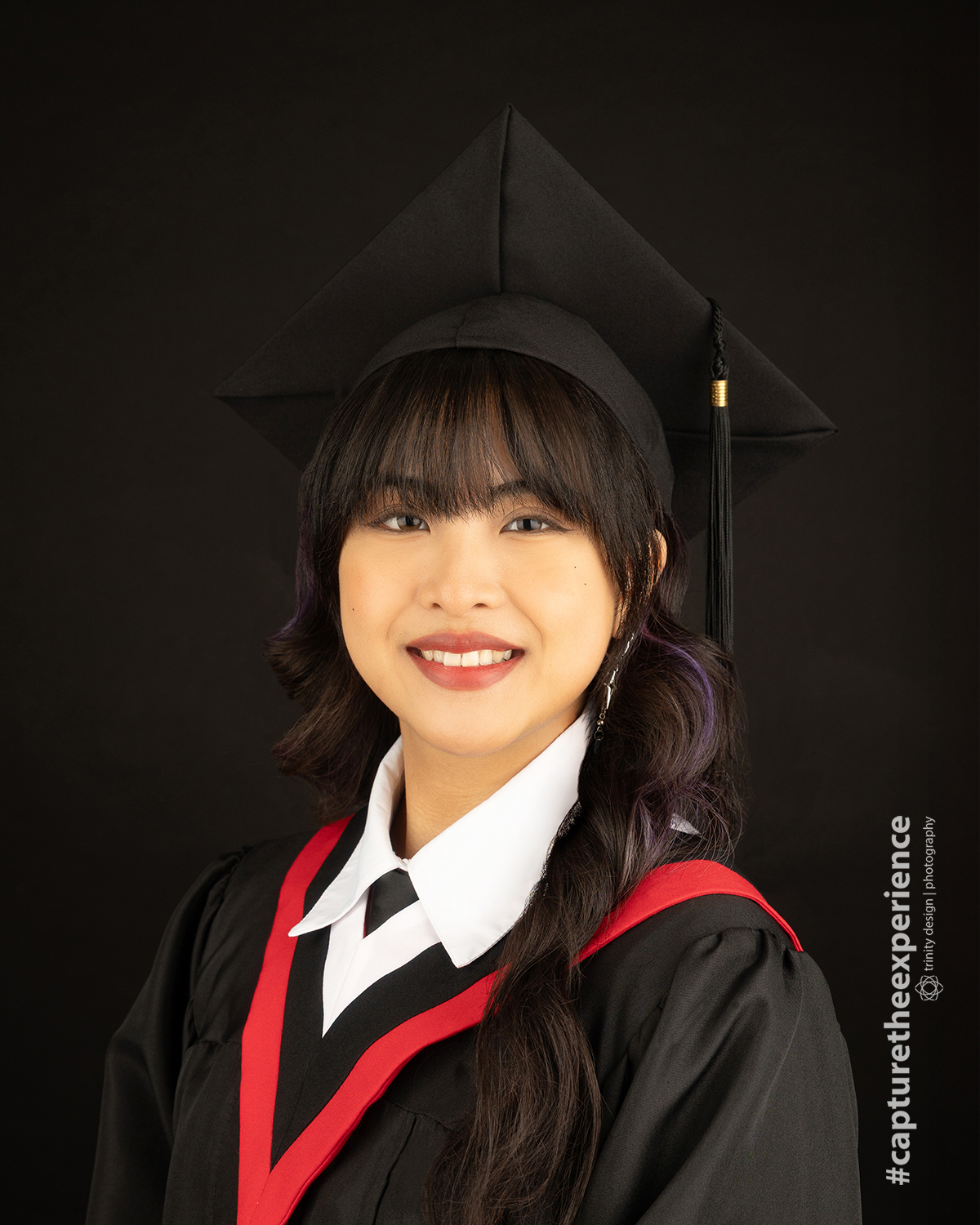 grad-photo-studio-trinitydesign-whitby